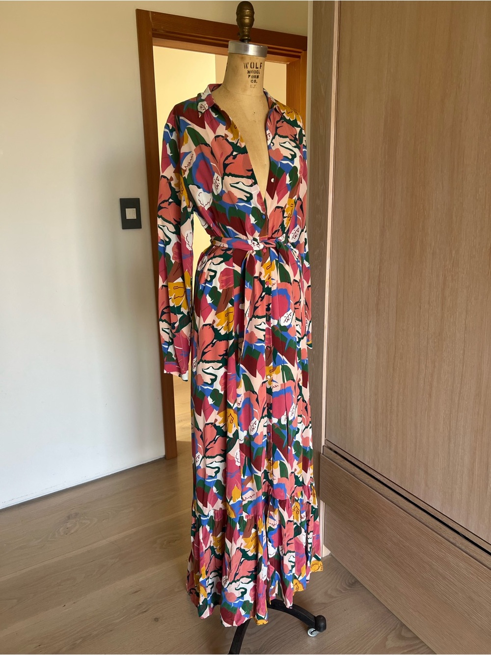 Sezane Multicolor Abstract silk Shirt Dress in Pink, Green, Blue, Mustard.